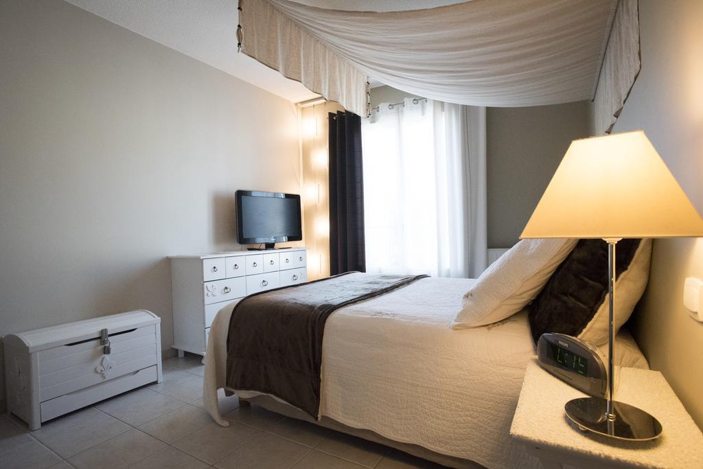 Les Gemeaux Apartment Avignon Exterior photo