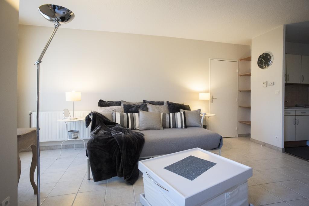 Les Gemeaux Apartment Avignon Exterior photo